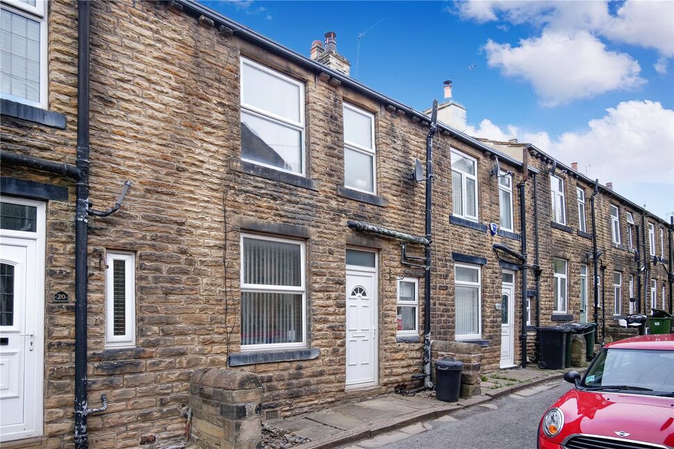 Main image of 1 bedroom Mid Terrace House for sale, East Parade, Baildon, West Yorkshire, BD17