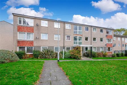 Hoyle Court Avenue, 3 bedroom  Flat for sale, £120,000