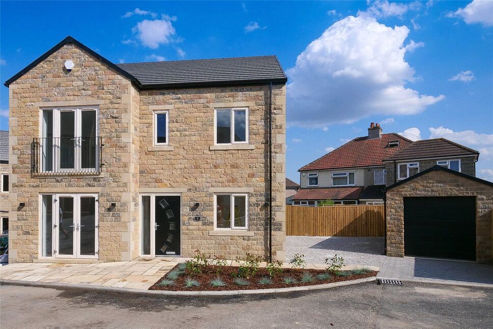 Main image of 5 bedroom Detached House to rent, Brant Moor Mews, Baildon, West Yorkshire, BD17