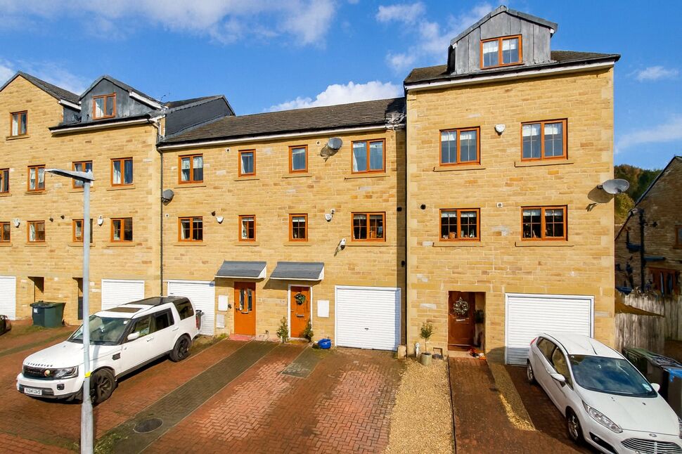 Main image of 3 bedroom Mid Terrace House for sale, Berry Close, Baildon, West Yorkshire, BD17