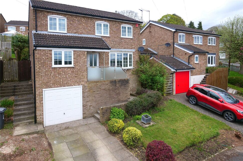 Main image of 4 bedroom Detached House for sale, Gill Beck Close, Baildon, West Yorkshire, BD17