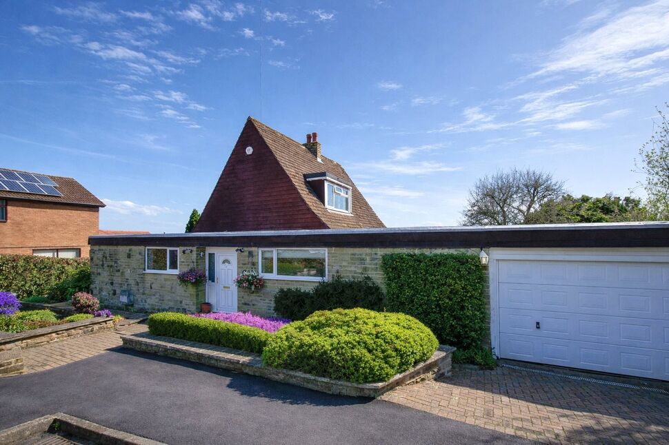 Main image of 3 bedroom Detached House for sale, Belmont Close, Baildon, West Yorkshire, BD17