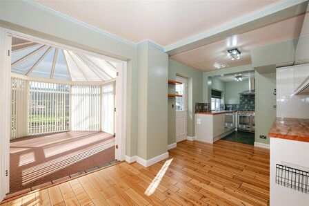 Hoyle Court Road, 4 bedroom Detached House for sale, &pound;430,000