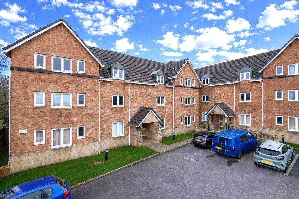 Main image of 2 bedroom Flat for sale, Javelin Close, Idle, West Yorkshire, BD10