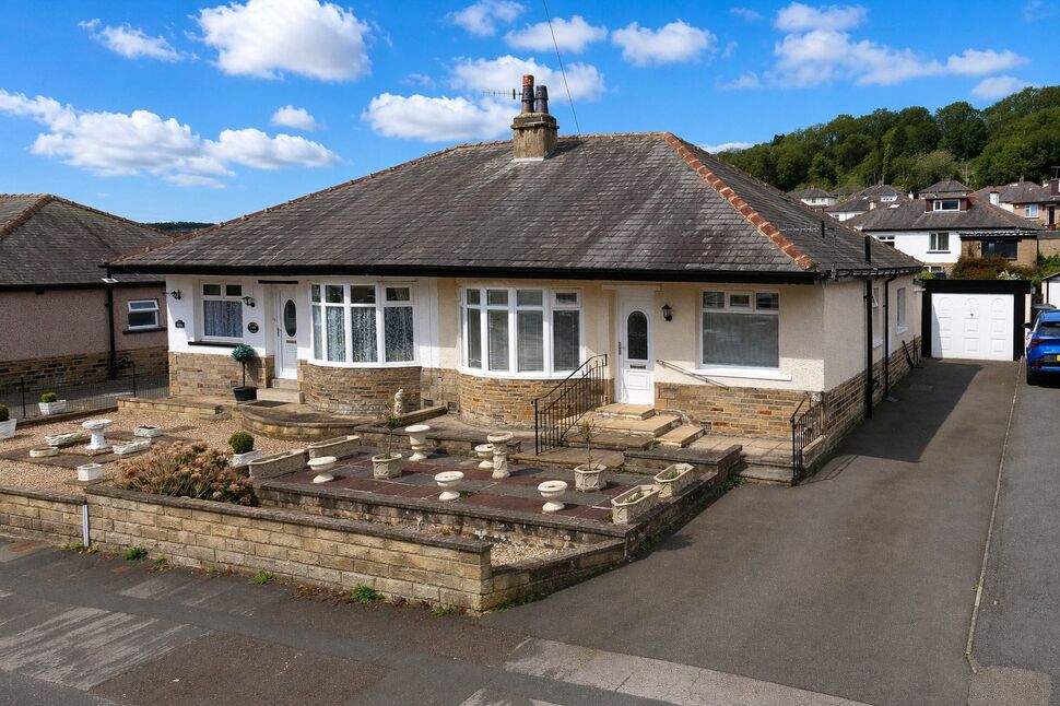 Main image of 2 bedroom Semi Detached Bungalow to rent, Midland Road, Baildon, West Yorkshire, BD17