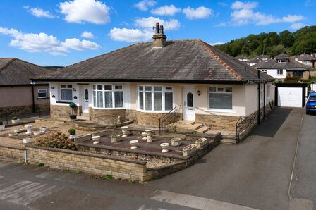 Midland Road, 2 bedroom Semi Detached Bungalow to rent, &pound;1,100 pcm
