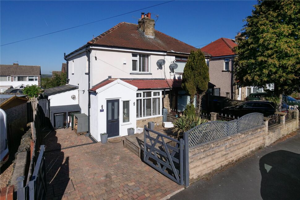 Main image of 3 bedroom Semi Detached House for sale, Claremont Road, Shipley, West Yorkshire, BD18
