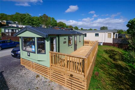 Glen Road, 2 bedroom Detached Property for sale, &pound;60,000