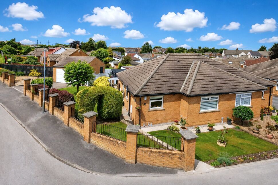 2 bedroom Semi Detached Bungalow for sale