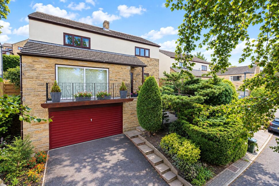 Main image of 4 bedroom Detached House for sale, The Beeches, Baildon, West Yorkshire, BD17
