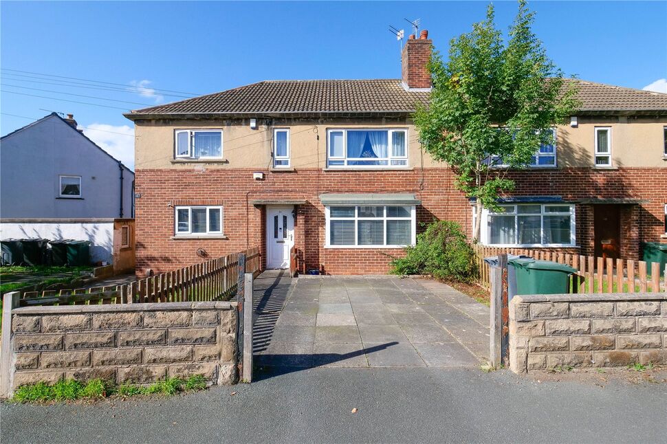 Main image of 2 bedroom Flat for sale, Central Avenue, Baildon, West Yorkshire, BD17