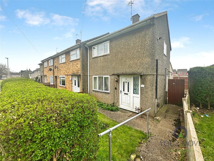 Main image of 2 bedroom End Terrace House for sale, Oakpool Gardens, Leicester, Leicestershire, LE2