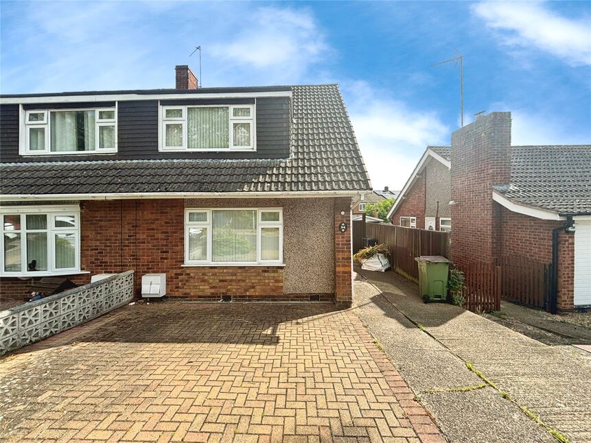 Main image of 3 bedroom Semi Detached House to rent, Seaton Road, Wigston, Leicestershire, LE18