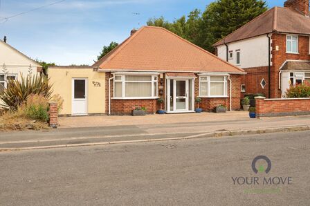 2 bedroom Detached Bungalow for sale