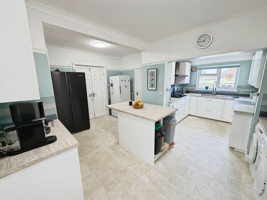 Kitchen / Diner