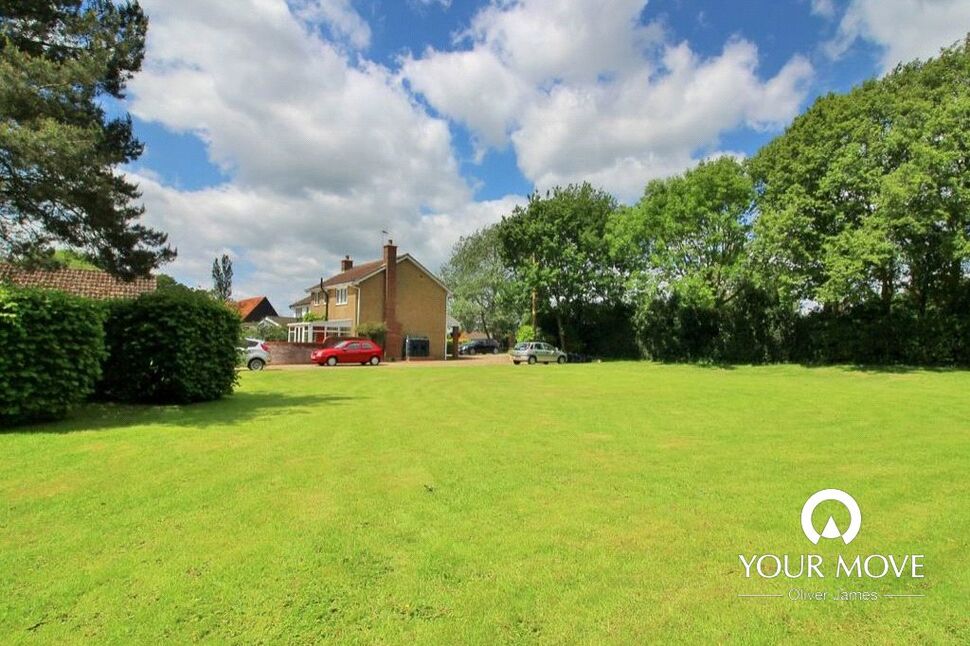 3 bedroom Link Detached House for sale, Holly Lane, Mutford, NR34 £