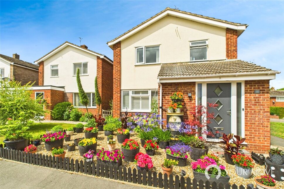 Main image of 3 bedroom Detached House for sale, Pinewood Gardens, North Cove, Suffolk, NR34