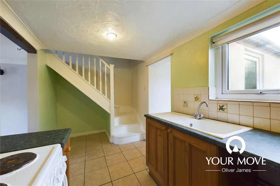 2 bedroom Mid Terrace House for sale, Ingate, Beccles, NR34 £140,000