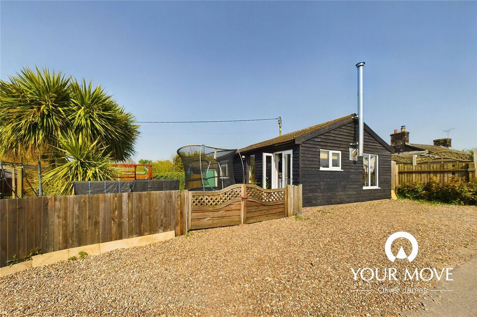 4 bedroom Semi Detached House for sale, Loddon Road, Toft Monks, NR34