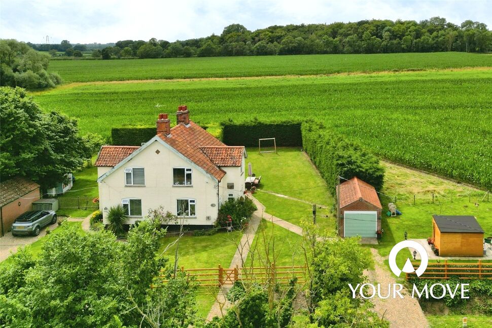 Main image of 3 bedroom Semi Detached House for sale, Rectory Road, Gillingham, Norfolk, NR34