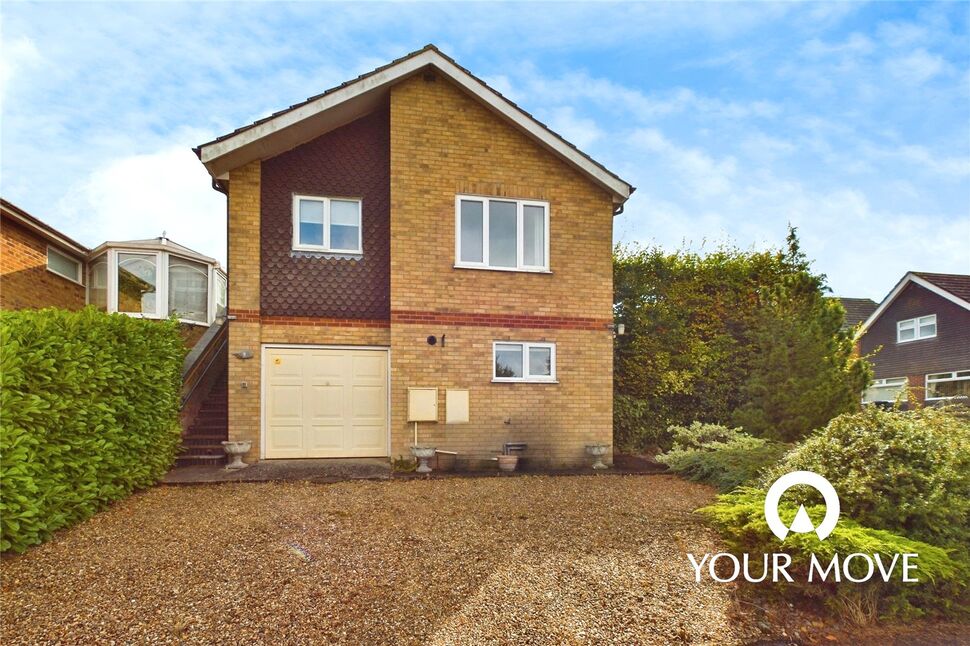 Main image of 3 bedroom Detached House for sale, Waveney Road, Bungay, Suffolk, NR35