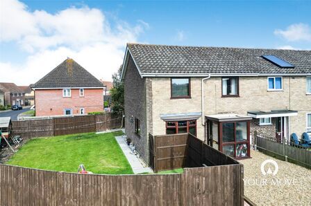 Kings Road, 3 bedroom End Terrace House for sale, £220,000
