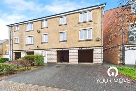 Bright Close, 2 bedroom  Flat for sale, £120,000