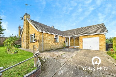 Station Hill, 3 bedroom Detached Bungalow for sale, &pound;350,000