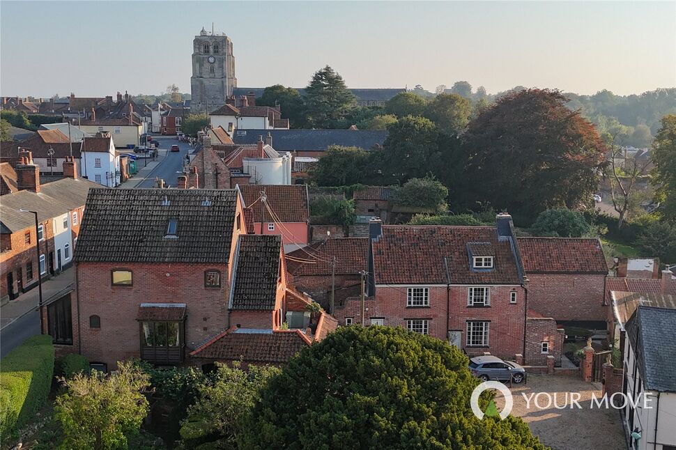 Main image of 4 bedroom End Terrace House for sale, Northgate, Beccles, Suffolk, NR34