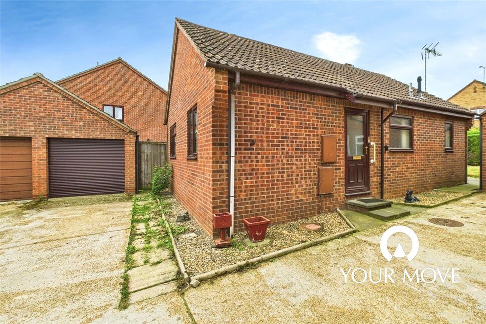 Main image of 2 bedroom Detached Bungalow for sale, Cannell Road, Loddon, Norfolk, NR14