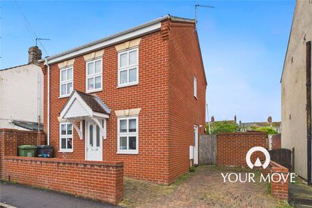 Trafalgar Road West, 2 bedroom Detached House for sale, £180,000