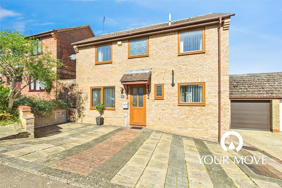 Main image of 4 bedroom Detached House for sale, Kings Road, Bungay, Suffolk, NR35