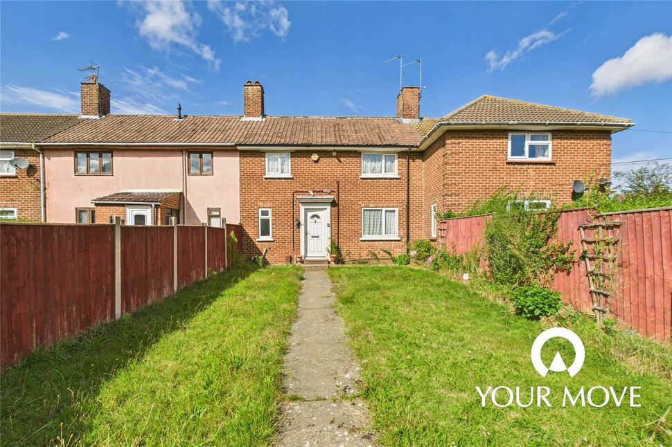 3 bedroom Mid Terrace House for sale