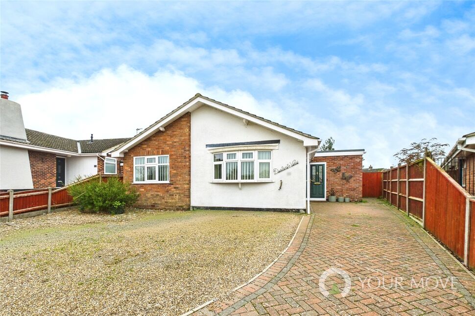 Main image of 4 bedroom Detached Bungalow for sale, Highland Drive, Worlingham, Suffolk, NR34