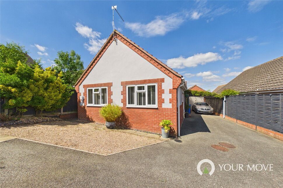 2 bedroom Detached Bungalow for sale