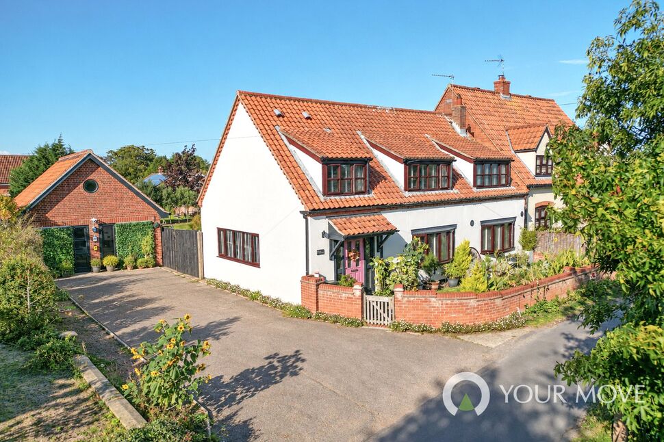 Main image of 5 bedroom Detached House for sale, Holly Lane, Mutford, Suffolk, NR34