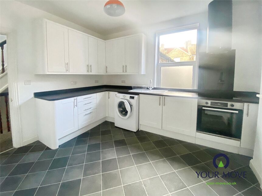 Kitchen / Breakfast Room