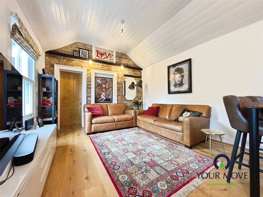 Kitchen / Living Room