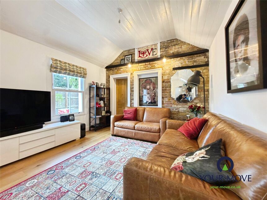 Kitchen / Living Room