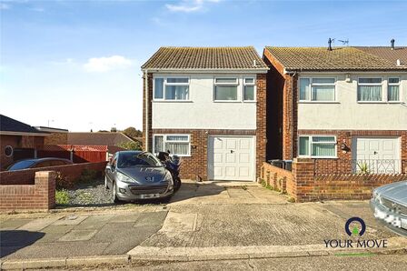 Fitzroy Avenue, 3 bedroom Detached House for sale, &pound;280,000