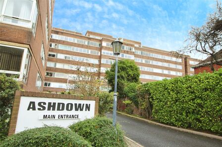 Eaton Road, 2 bedroom  Flat to rent, £1,600 pcm