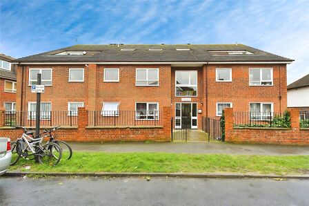 2 bedroom  Flat to rent