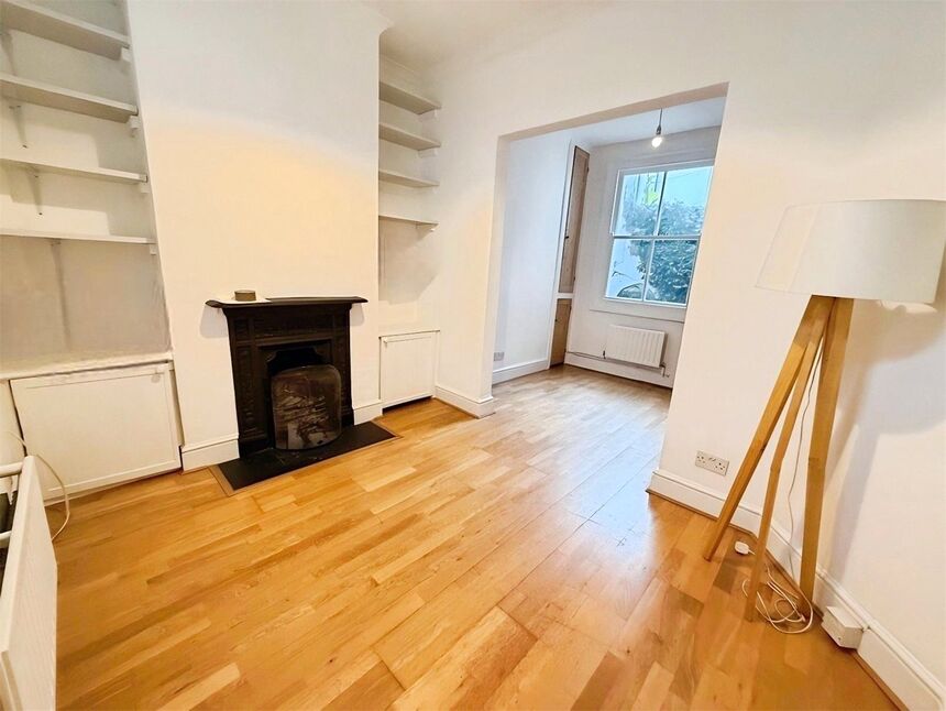 Lounge / Dining Room