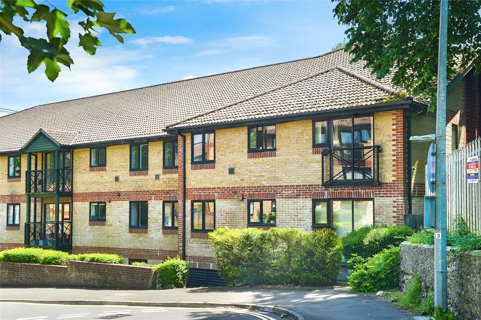 Main image of 2 bedroom Flat to rent, Tongdean Lane, Preston, Brighton, BN1