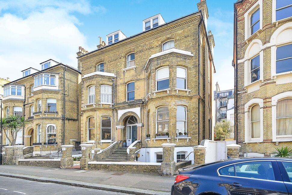 Main image of 2 bedroom Flat to rent, Second Avenue, Hove, East Sussex, BN3