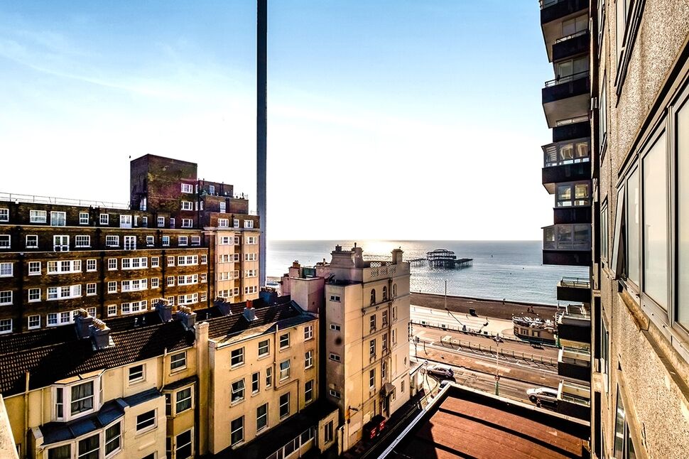 Main image of 2 bedroom Flat to rent, Kings Road, Brighton, BN1