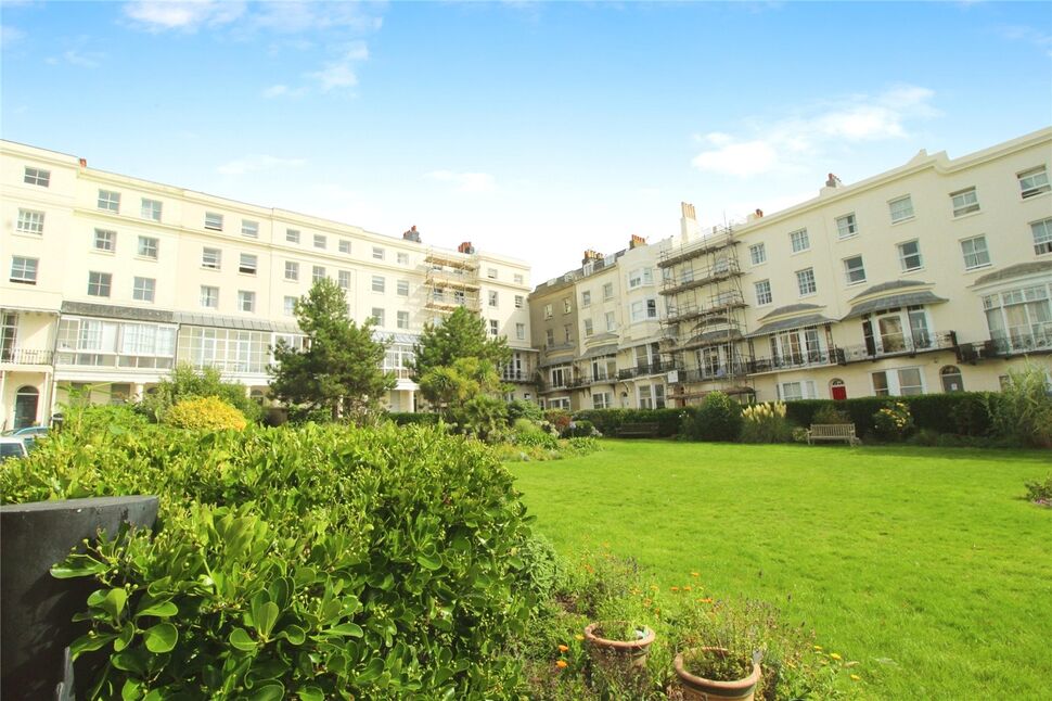 Main image of 1 bedroom  Flat to rent, Marine Square, Brighton, East Sussex, BN2