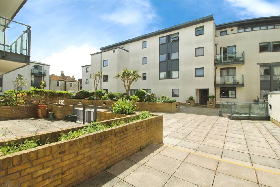 Main image of 3 bedroom Flat to rent, West Street, Brighton, East Sussex, BN1