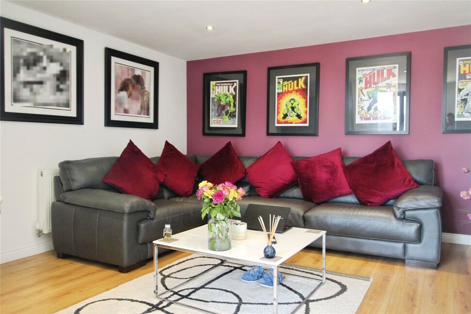 Living Room / Kitchen