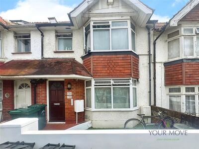 Hollingdean Terrace, 4 bedroom Mid Terrace House to rent, £2,340 pcm